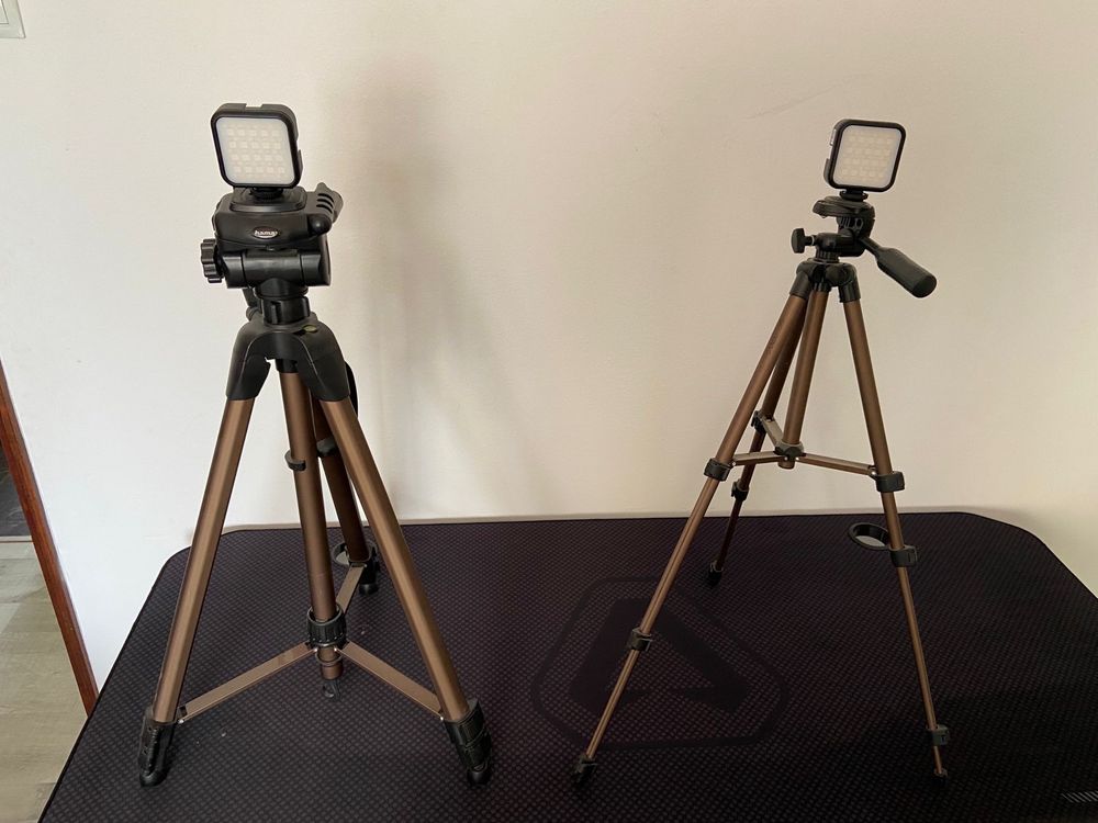 Vendo 2 tripe e 2 luz HAMA