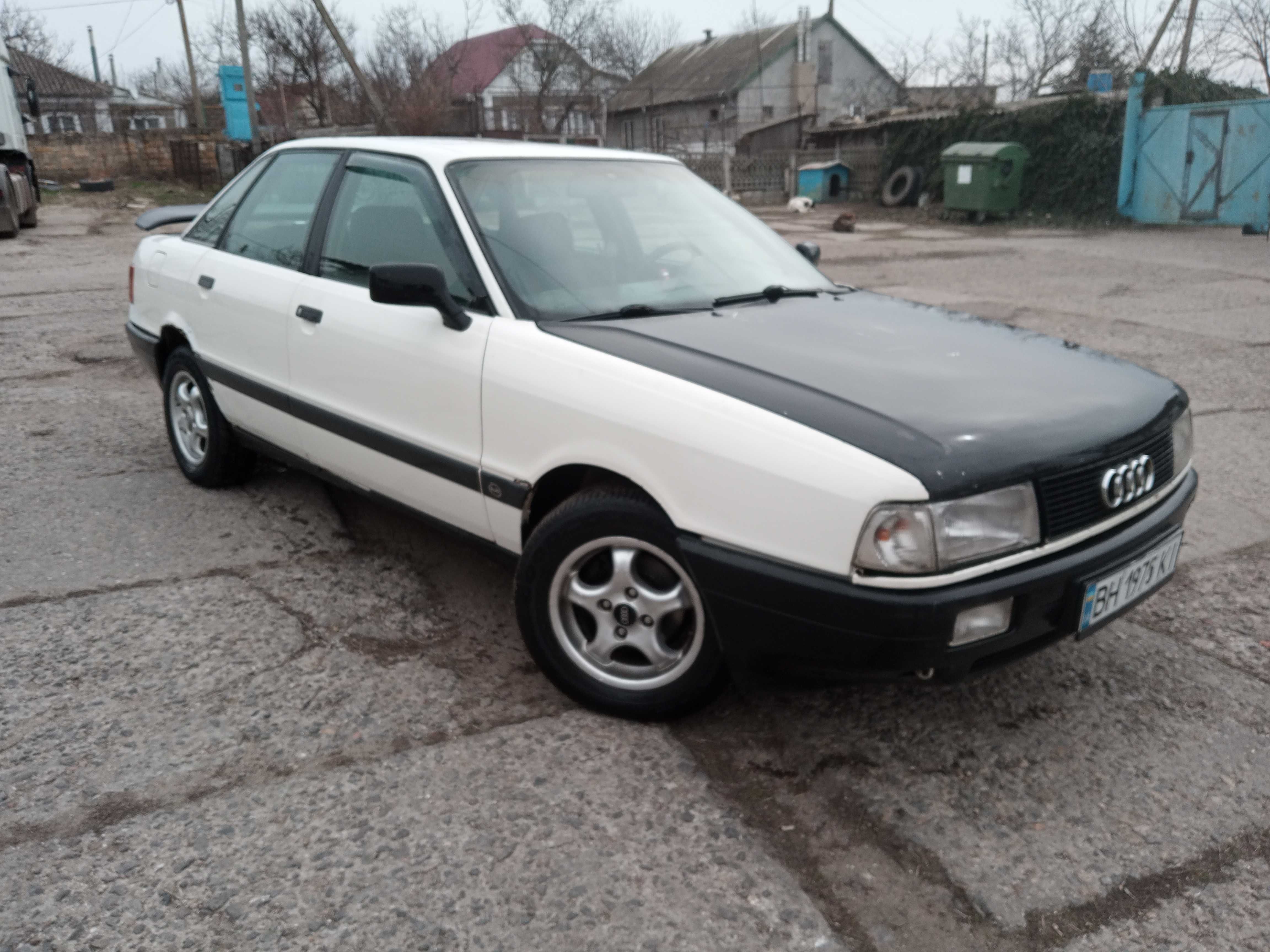 Продам Audi 80 B3