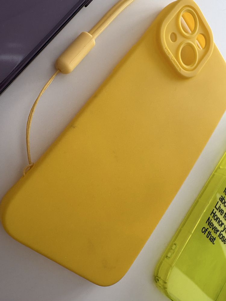 Capas p/ iPhone 13