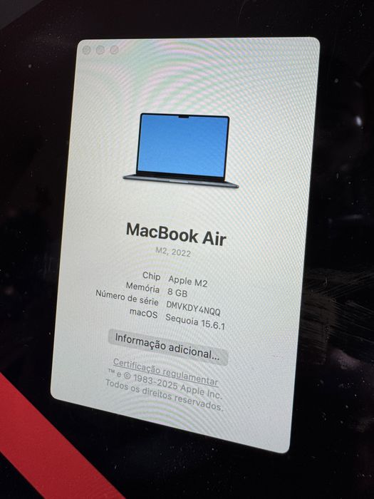 MacBook Air M2.