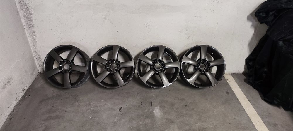 2 conjuntos jantes saab