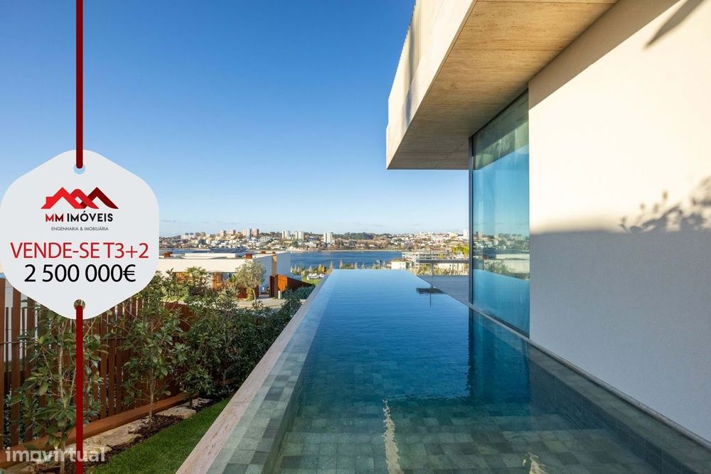 Moradia T3+2 | Luxo | Quinta Marques Gomes | Nova | Piscina | Elevador