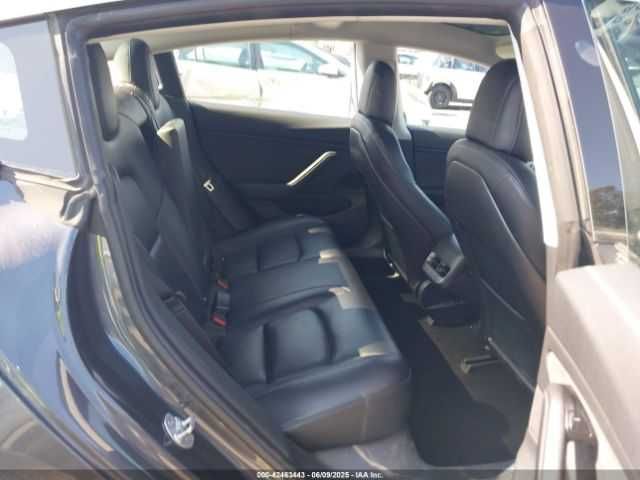 TESLA MODEL 3 Long Range 2018
