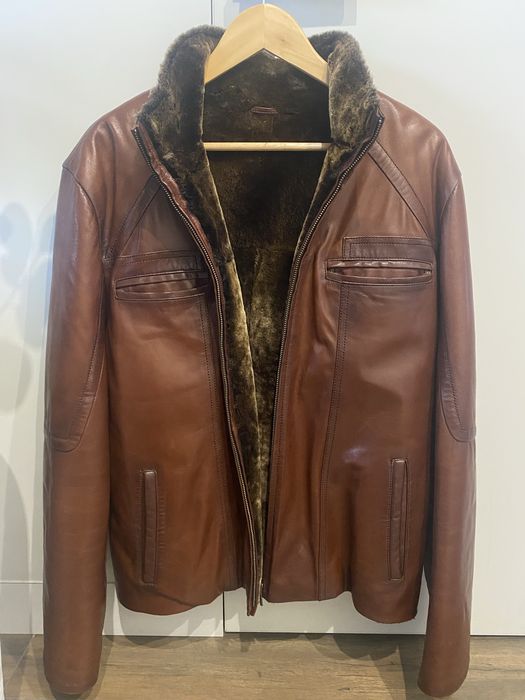 Шкіряна зимова чоловіча куртка