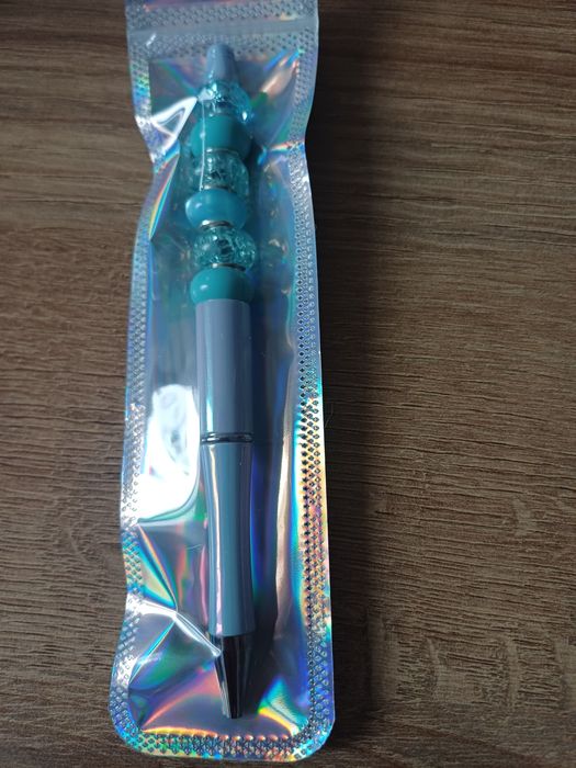 Długopis z koralikami