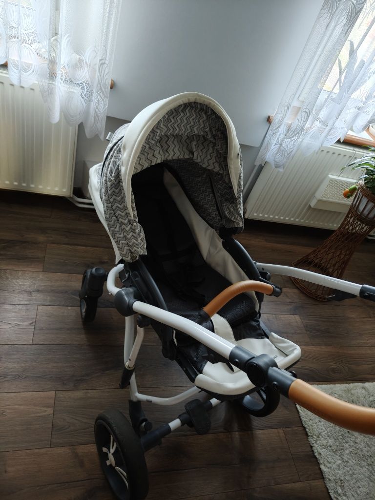 Wózek 2 w 1 Bebetto Bresso Premium Class