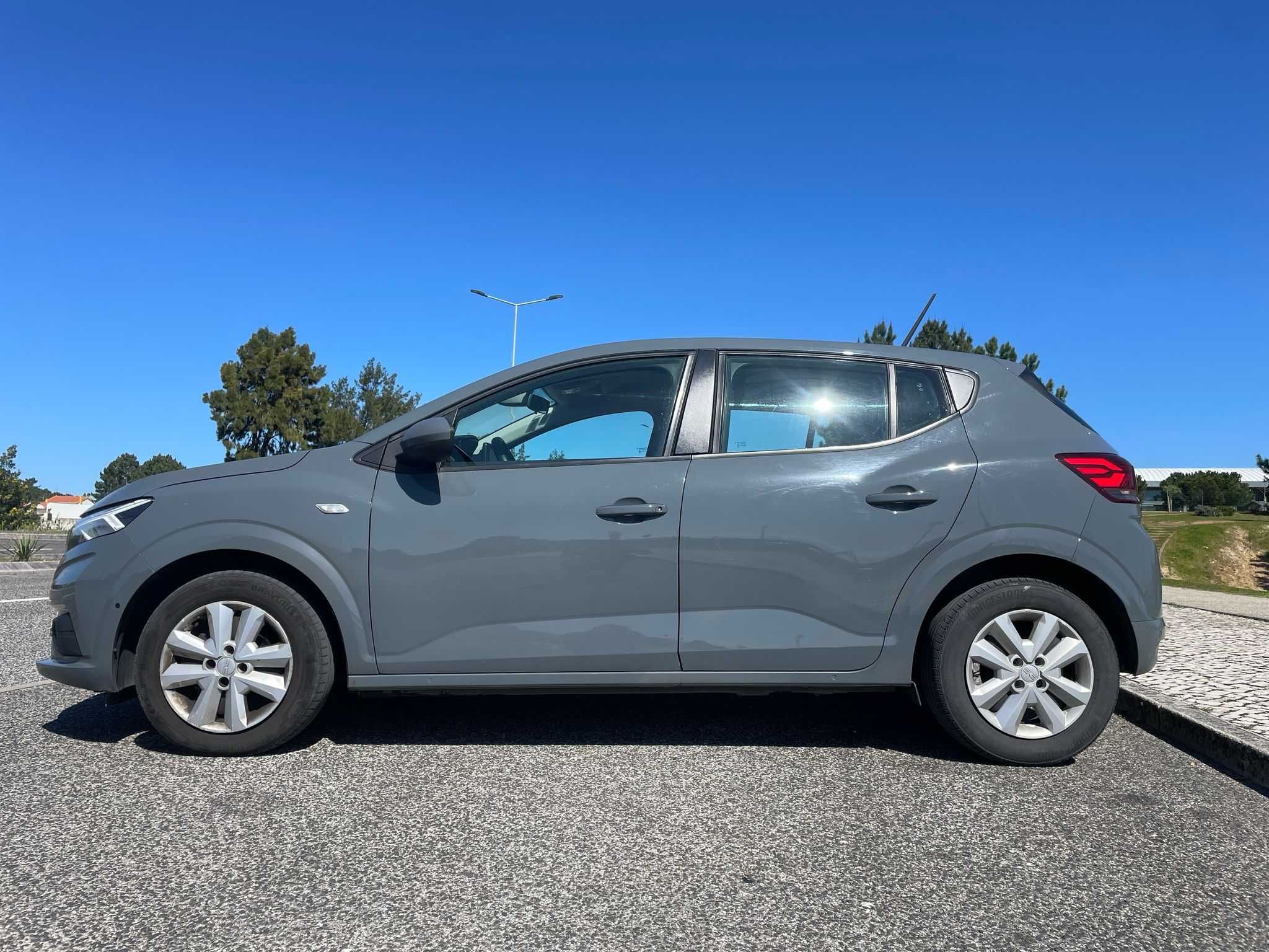 Dacia Sandero 1.0 ECO-G Bi-Fuel 2023 Garantia de Fábrica 13800€