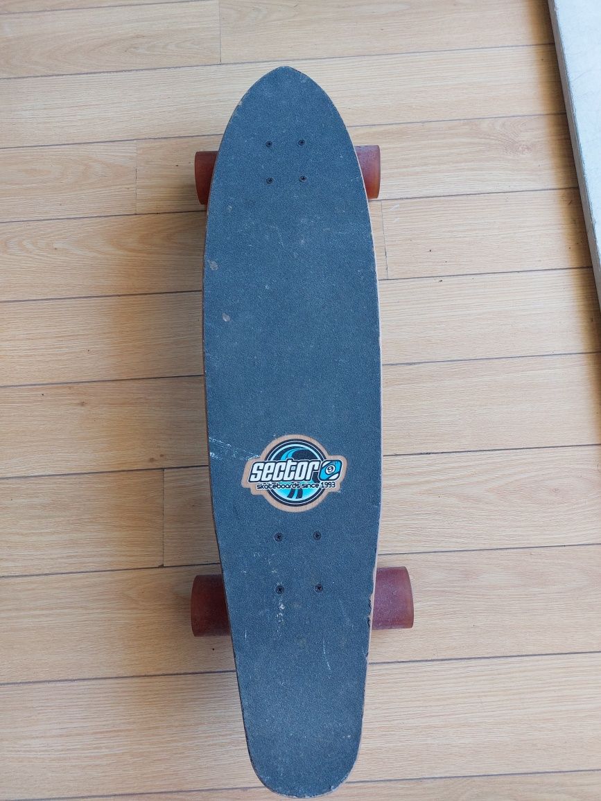 Longboard sector 9 double trucks