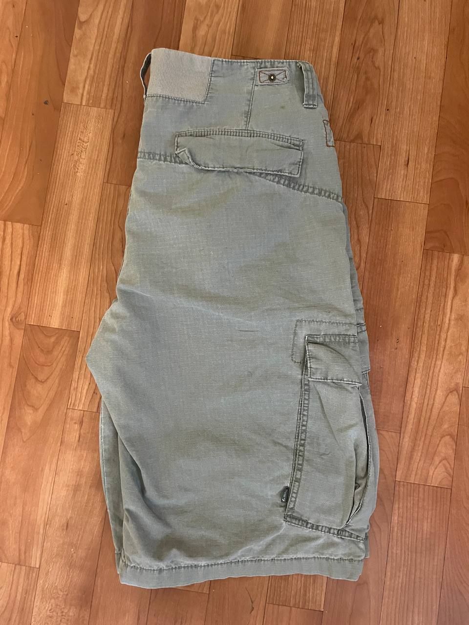 продам шорты baggy NN подходит под стиль hip-hop,rap