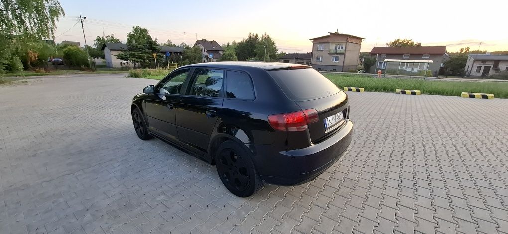 Audi A3 2.0 Tdi Sportback 5 drzwi 6 biegow