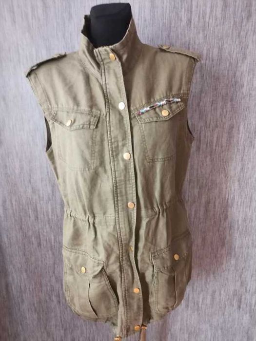 kamizelka  jesień  wiosna super wygodna  firmy zara cena 18 zł