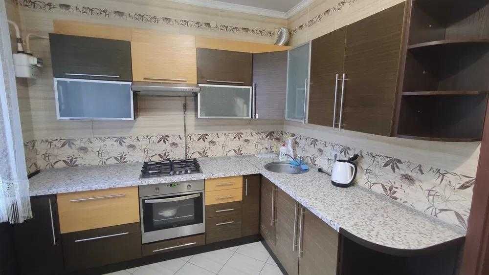 Пропозиція оренди 1 кім квартири в новобудові по вул Залізнична