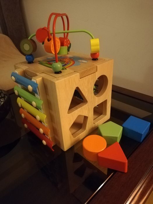 Cubo madeira criança