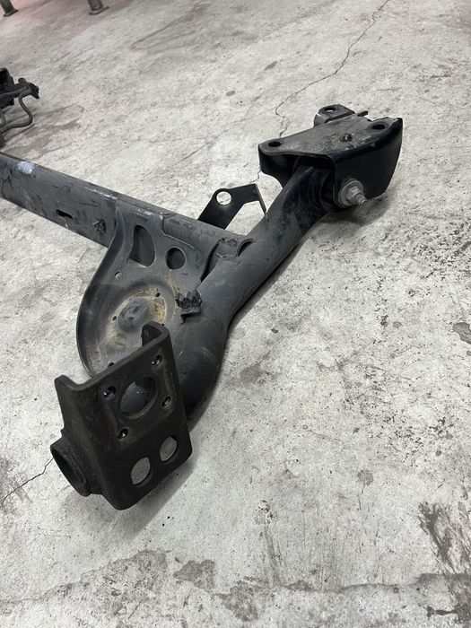 Eixo Traseiro - Renault Clio 3