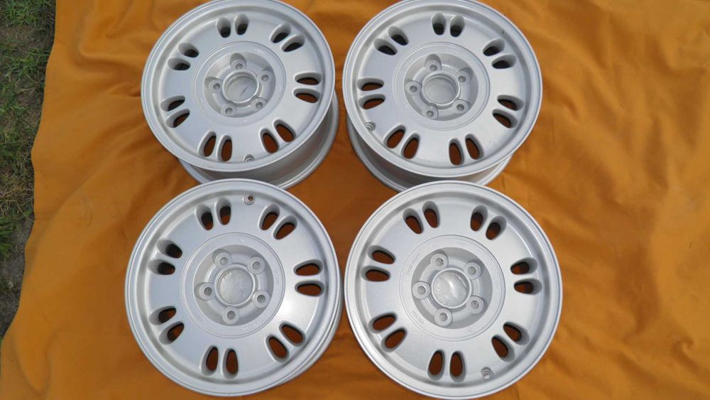 Felgi Jaguar Daimler 16` XJ40 X300 XJS XJ6 CCC5971 KIWI 4 szt odnowion