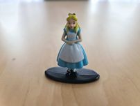 Figurka metalowa Alicja w Krainie Czarów z kolekcji Disney 100