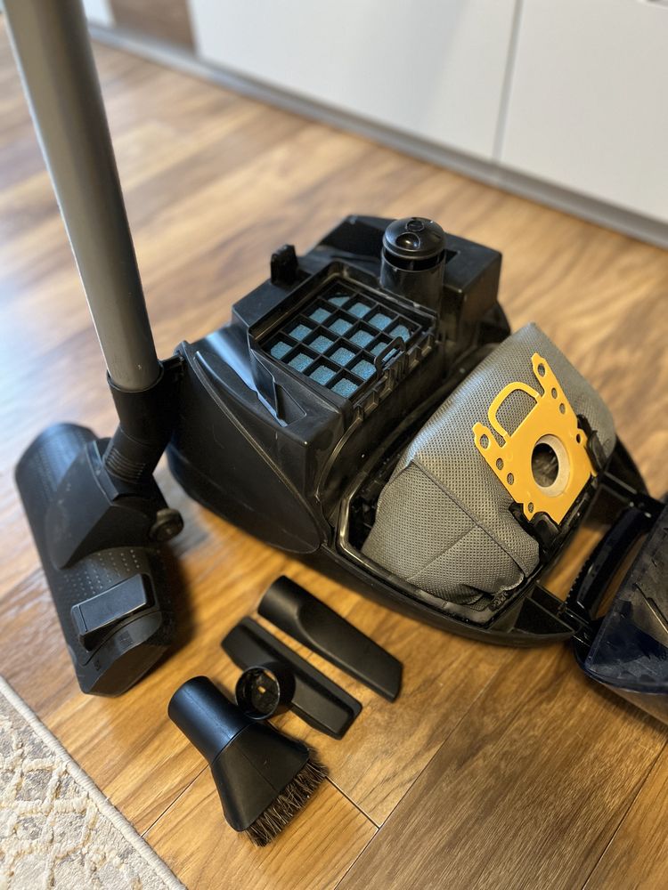 Odkurzacz Siemens synchropower 1800 W