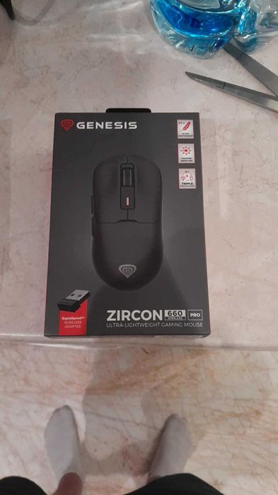Bezprzewodowa myszka gamingowa Zircon 660 Wireless