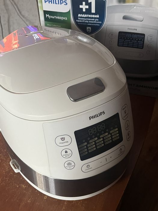Мультиварка фірми Philips
