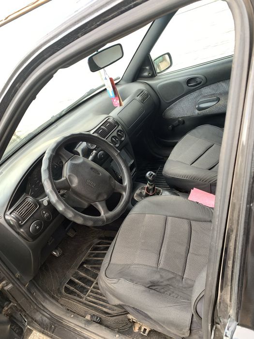 Продам форд ескорт срочно!!!