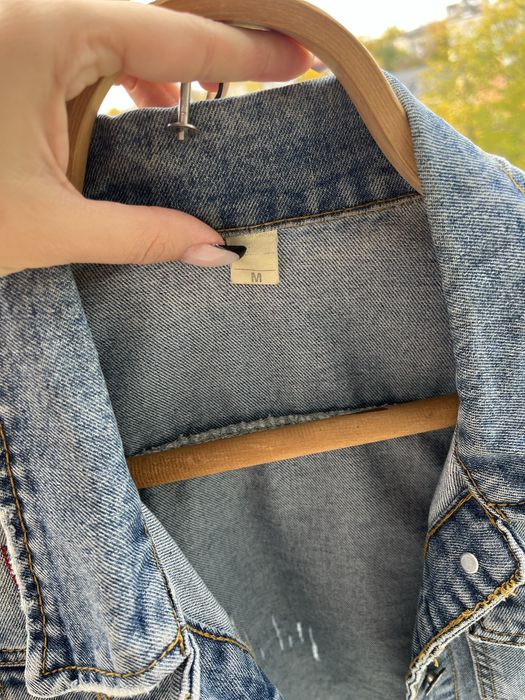 Джинсовка жіноча