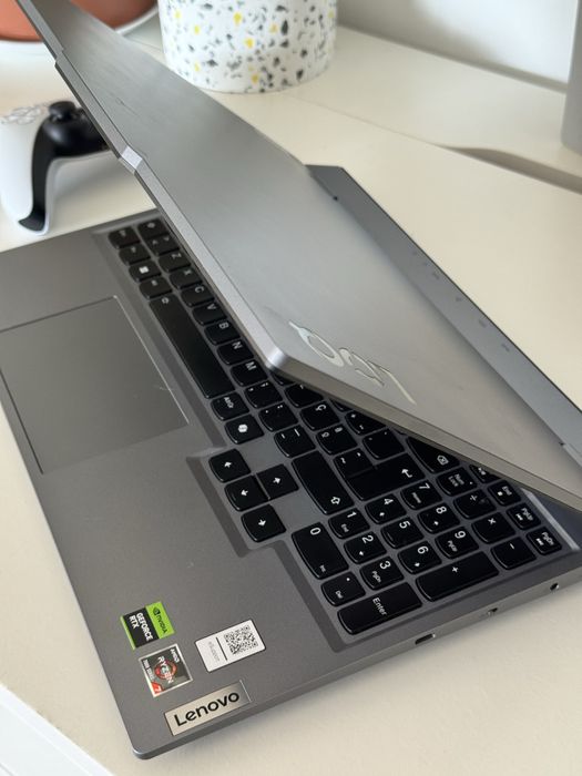 Portatil  Gaming Lenovo (TROCO POR MACBOOK)
