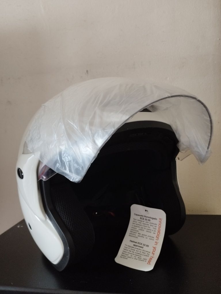 Capacetes NOVOS /NEXX e CMS