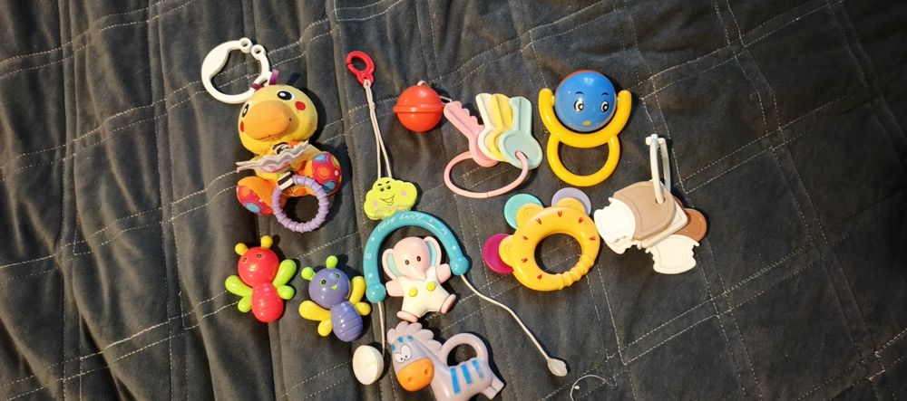 Іграшки для найменших