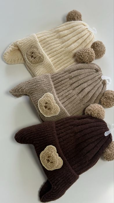 шапка вʼязана з флісом на завʼязках 45/52см