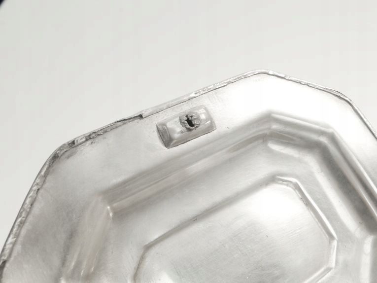 AY1 Norblin - cukiernica skrzynkowa 1850