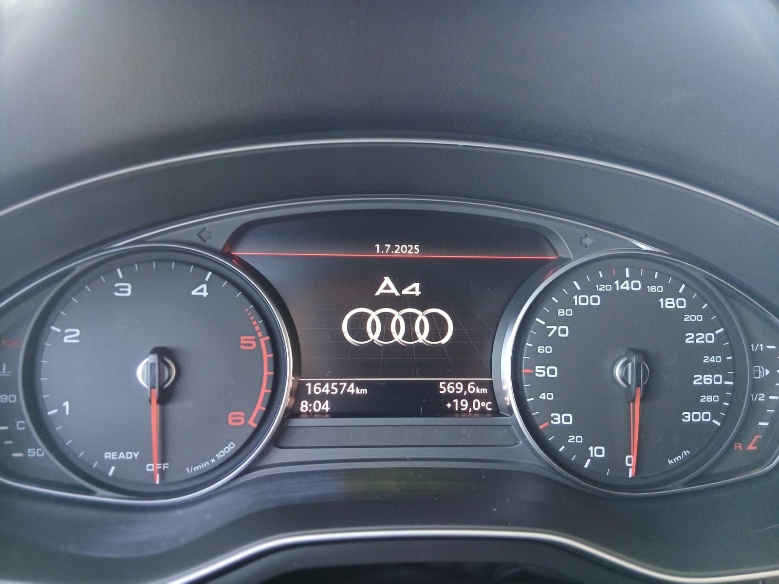 Audi A4 B9 S-line,Zarejestrowane