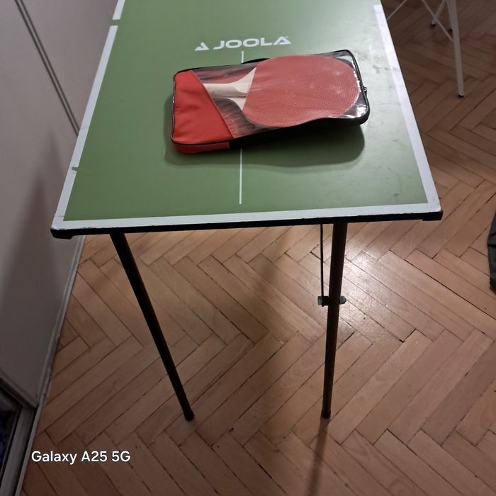Stół pimpongowy do użytku domowego ,prawie nie uxywany rozm 90 cm dlug