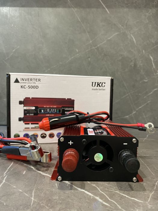 Преобразователь (Инвертор) UKC 12v-220v 500w kc-500d LCD