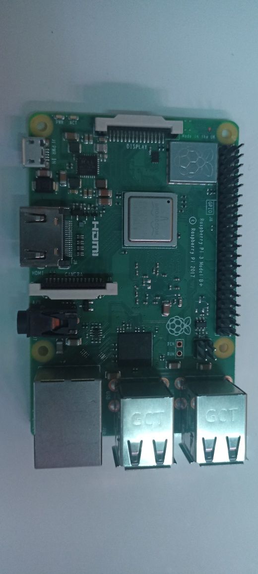 Raspberry pi 3 model b+