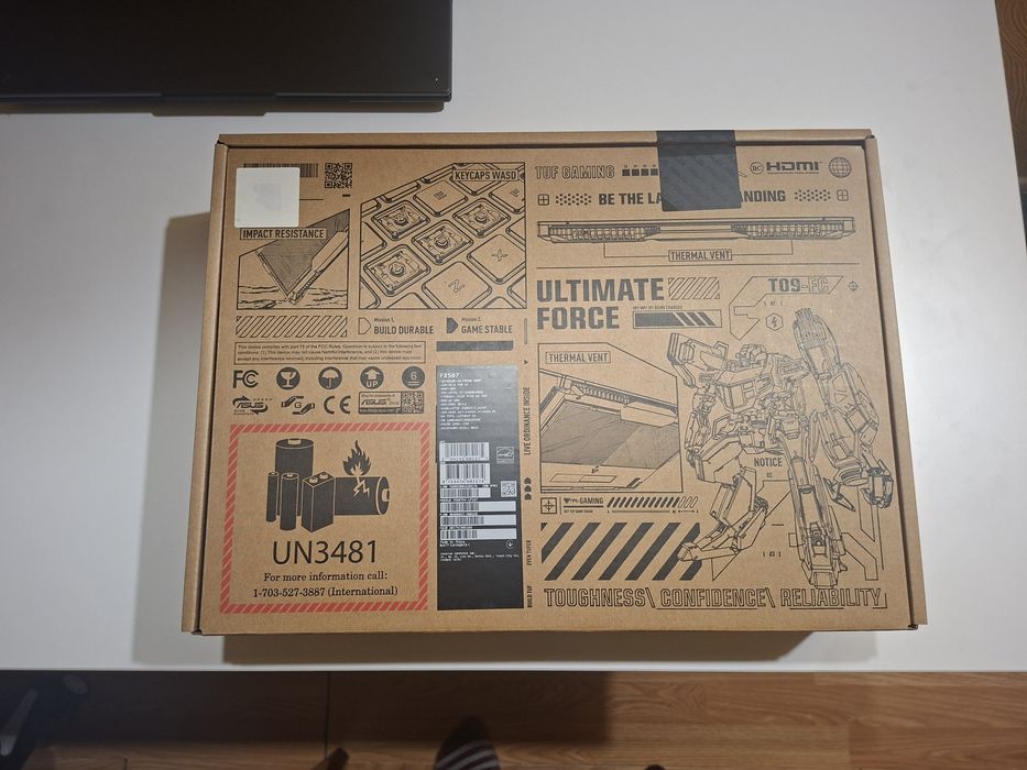 Ноутбук ASUS игровой(читайте описание)