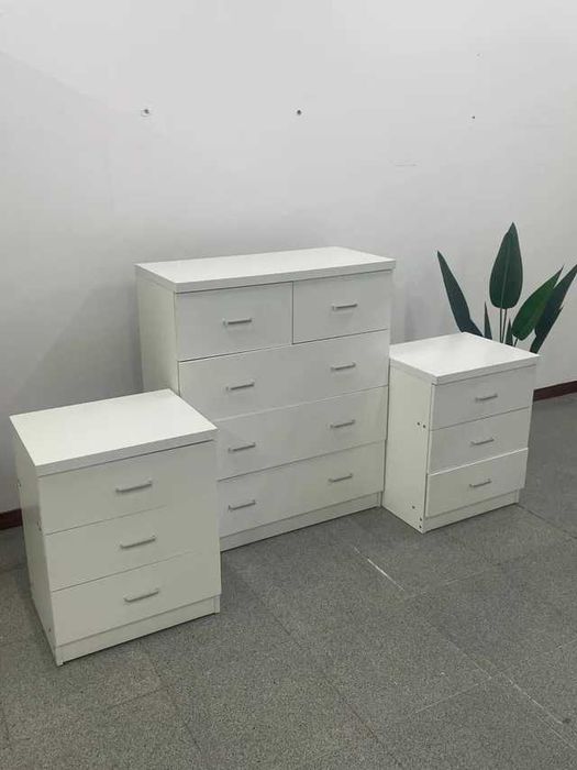 conjunto de cómoda com 2 mesas de cabeceira - entrega gratis