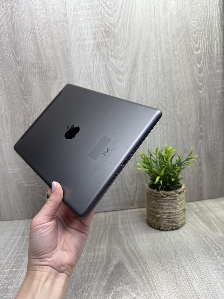 iPad 8 128 GB, LTE + Wi-Fi