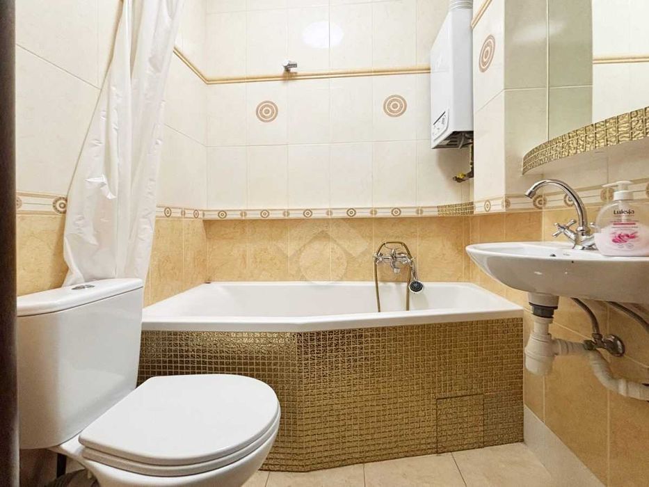 Studio z dużym balkonem - 5 piętro - WINDA - MPEC - NOWE MEBLE