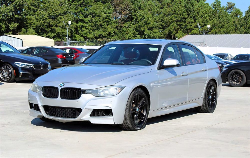 BMW 328i      2015