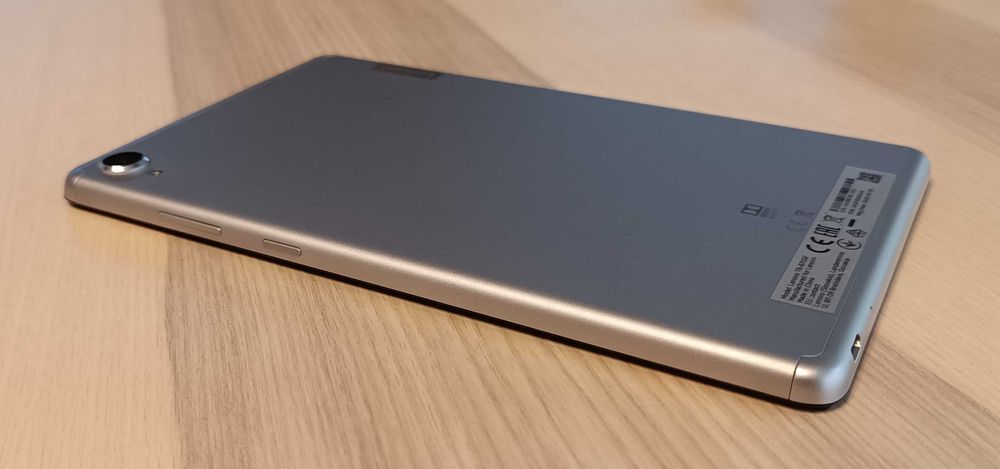Планшет Lenovo Tab M8 TB-8705F 3/32гб Full HD