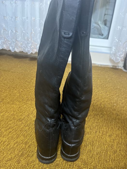 Чоботи шкіряні жіночі