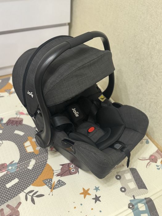 Автолюлька (автокрісло) Joie 0-13 кг+ адаптори