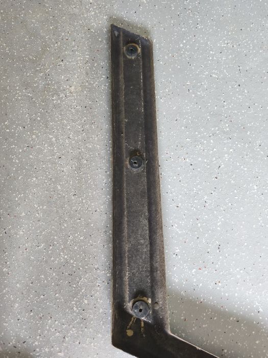 Aba lateral Direita para UMM Alter