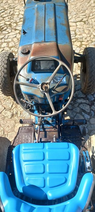 Vendo Ford 3600 tudo original com documentos