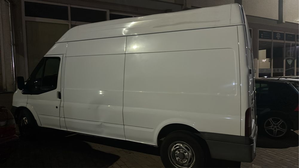 Ford transit 2010