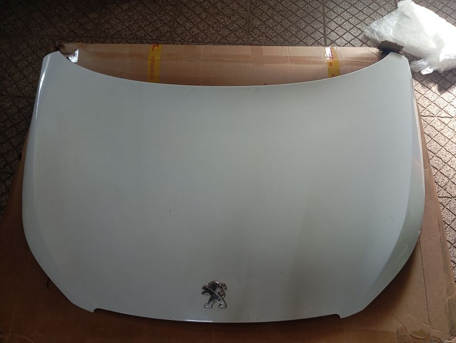 LER ANÚNCIO! Capô branco Peugeot