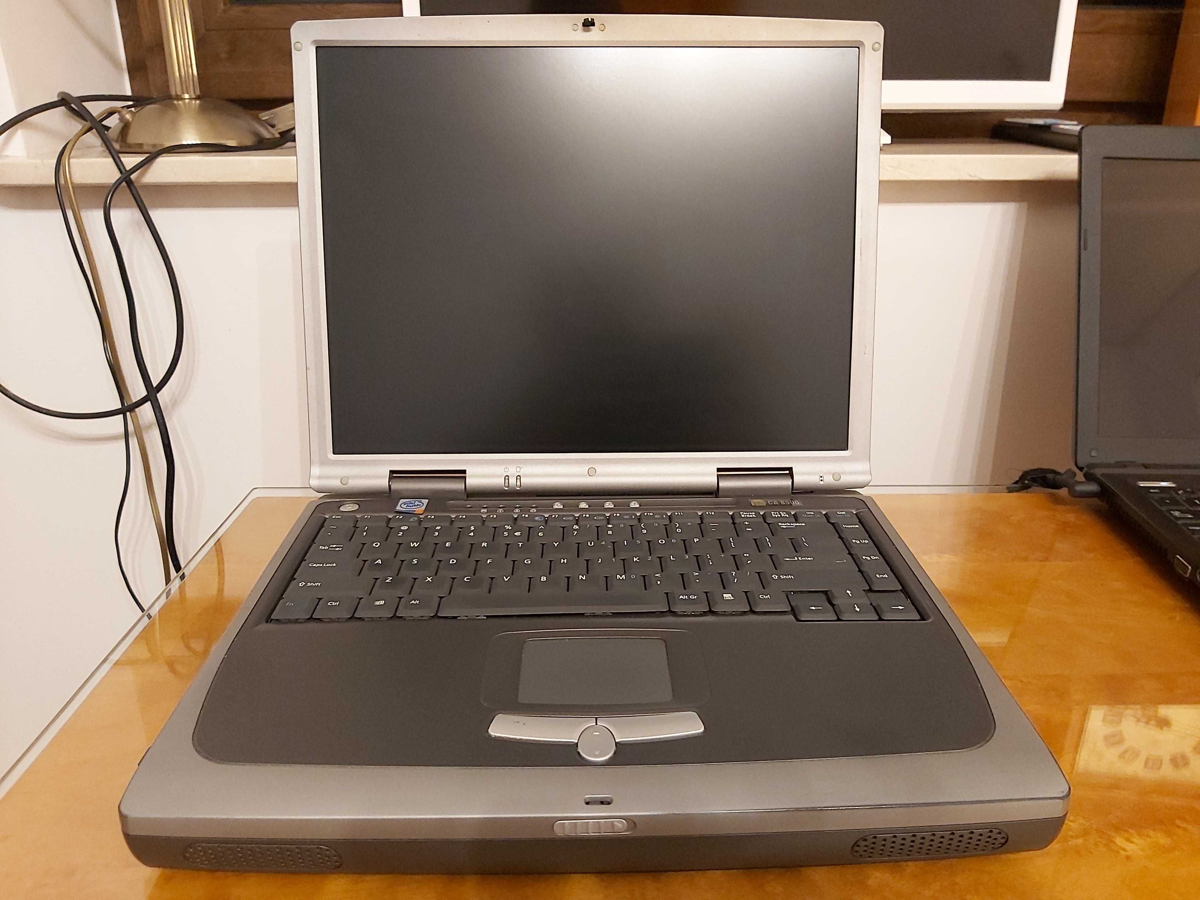 laptop California Access CA 8500 uszkodzony