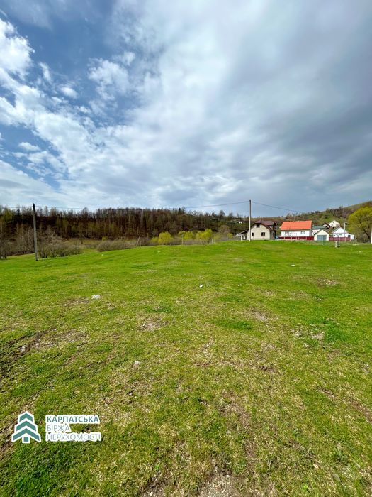 Земельна ділянка в селі Колочава