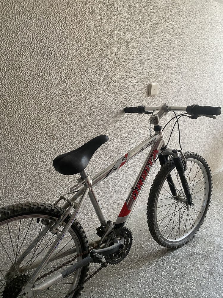 Bicicleta ORBITA (quadro em aluminio)