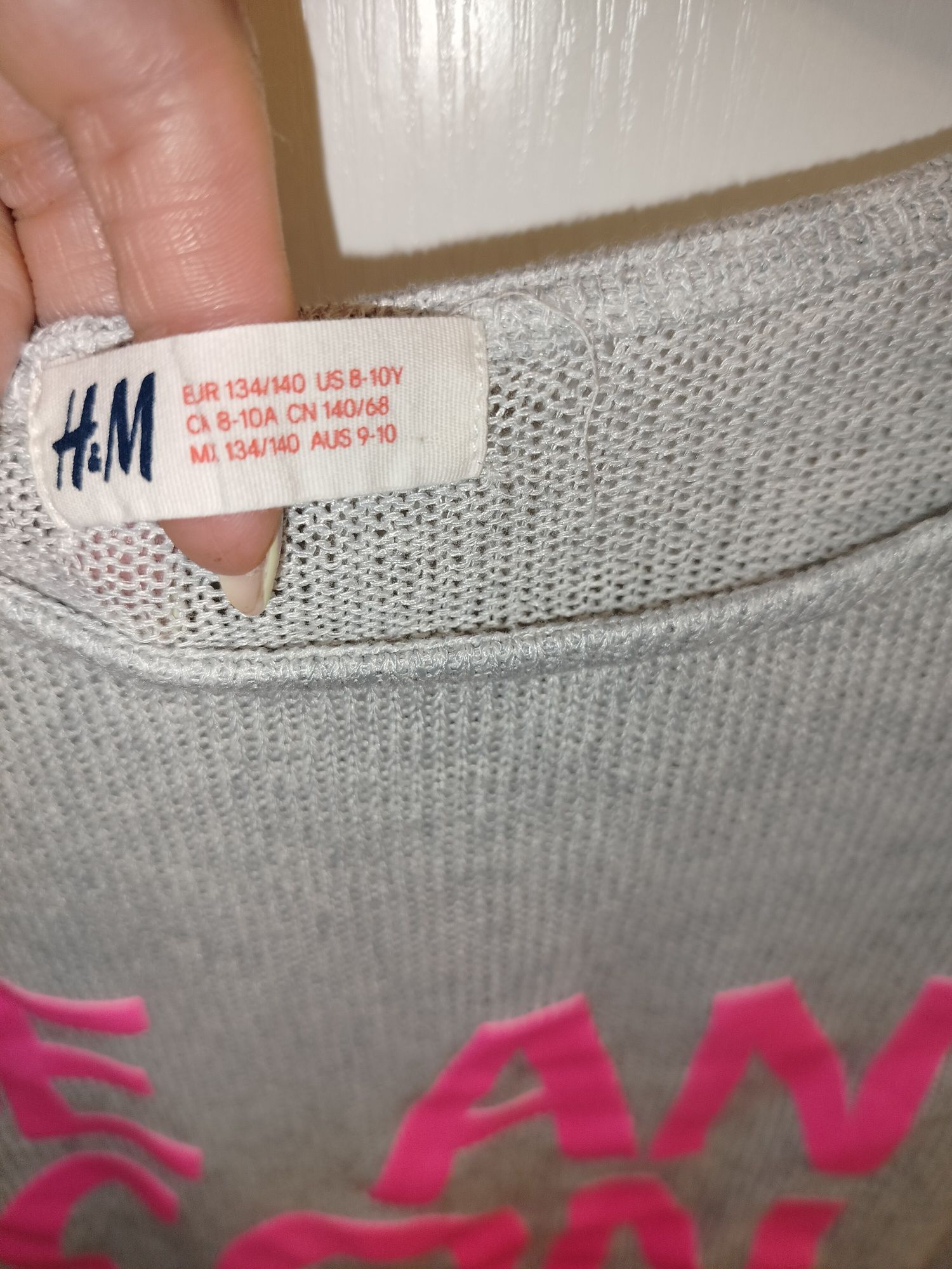 Luźny lekki sweter H&M 134/140